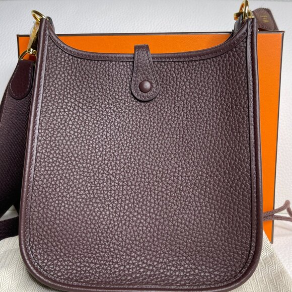 2023 New Hermes Taurillon Clemence Amazone Evelyne TPM 16 Rouge Sellier Gold HW - Picture 2 of 9